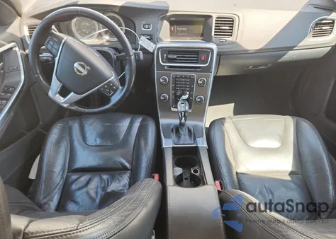 2013 Volvo S60 T5 из США, поврежденный, VIN YV1612FS6D1213931